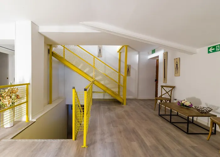 Turisticos La Aparecida 호텔 *